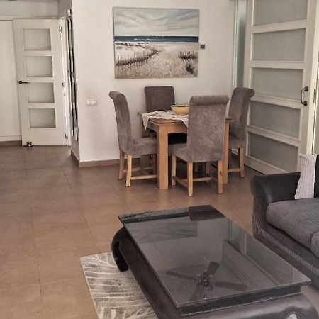 Immaculate 2-Bed Apartment In Pego Esterno foto