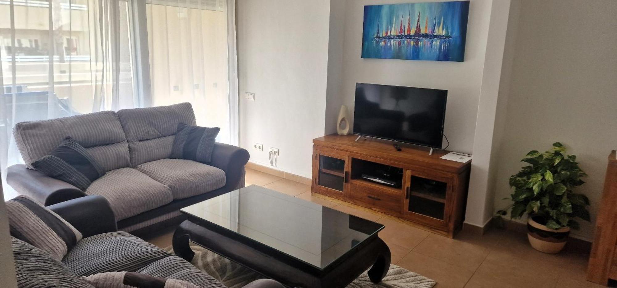 Immaculate 2-Bed Apartment In Pego Esterno foto