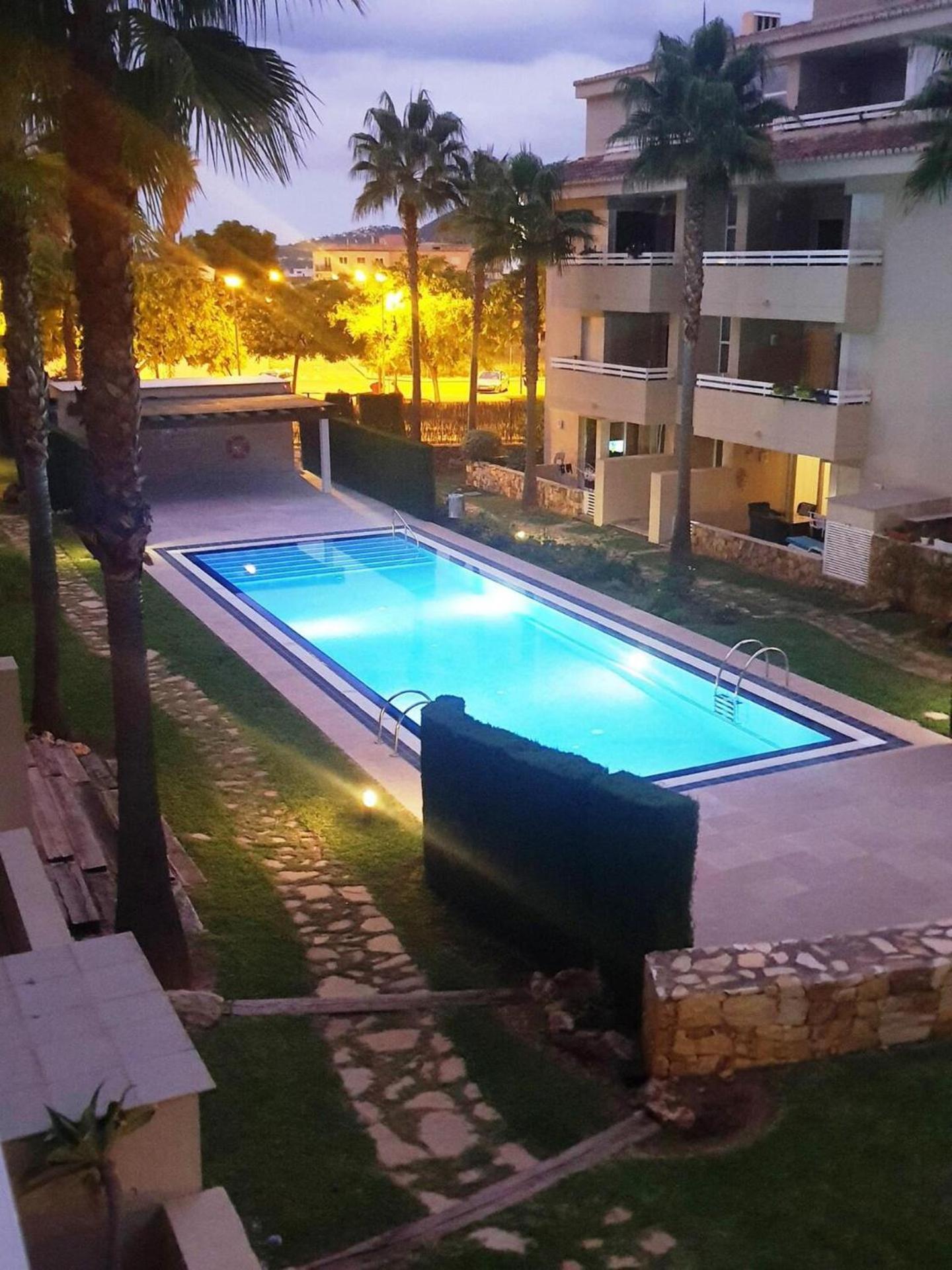 Immaculate 2-Bed Apartment In Pego Esterno foto